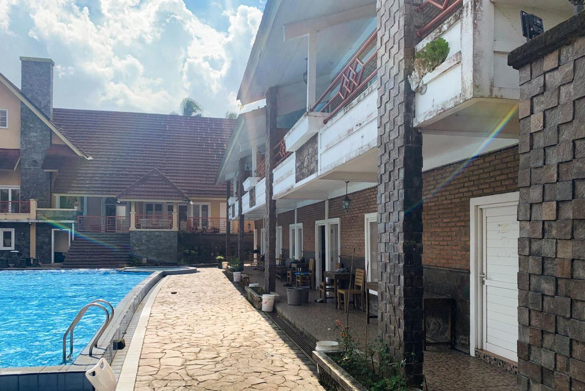 Urbanview Hotel Villa Q Gisting Bandjarnegeri Exterior foto